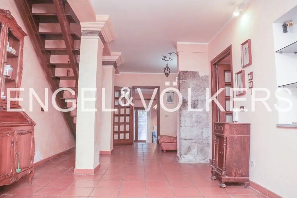 Villa For Sale - 01100 Viterbo IT Image 2